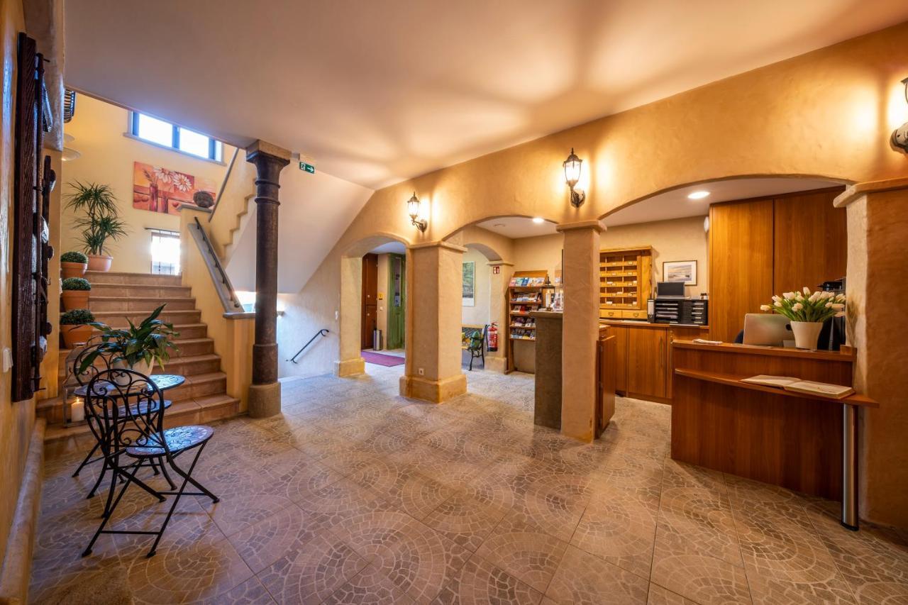 Hotel Hagnauer Hof ภายนอก รูปภาพ