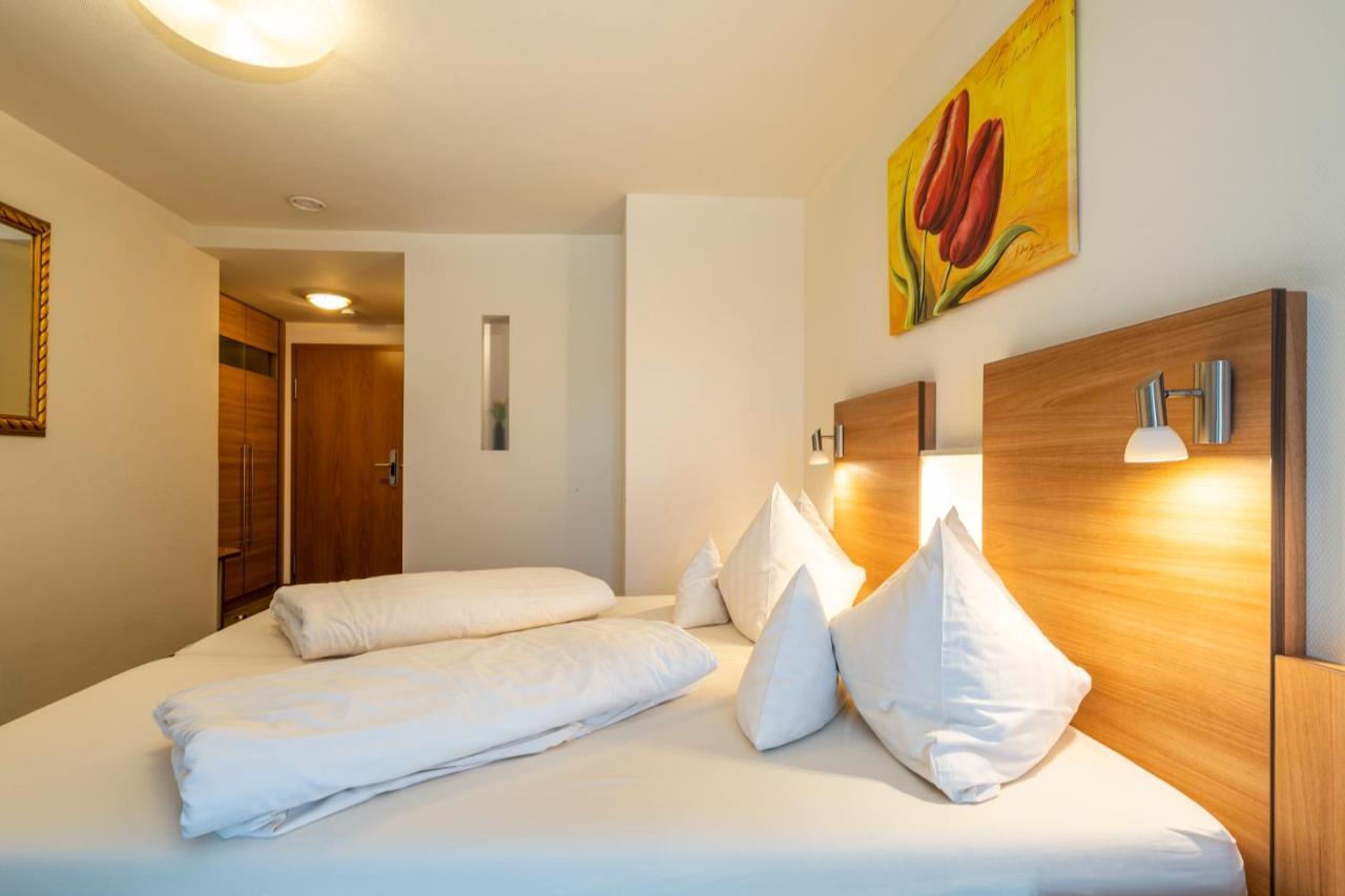 Hotel Hagnauer Hof ภายนอก รูปภาพ