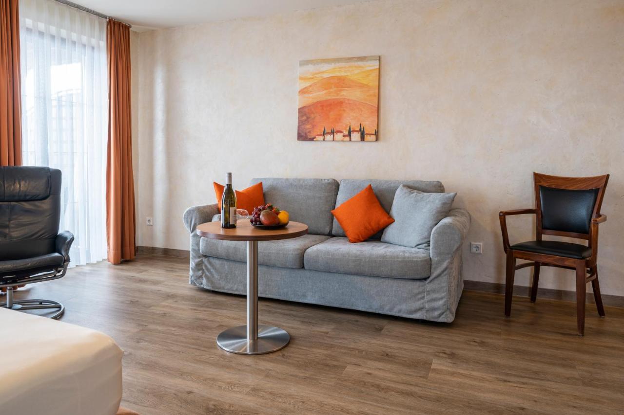 Hotel Hagnauer Hof ภายนอก รูปภาพ